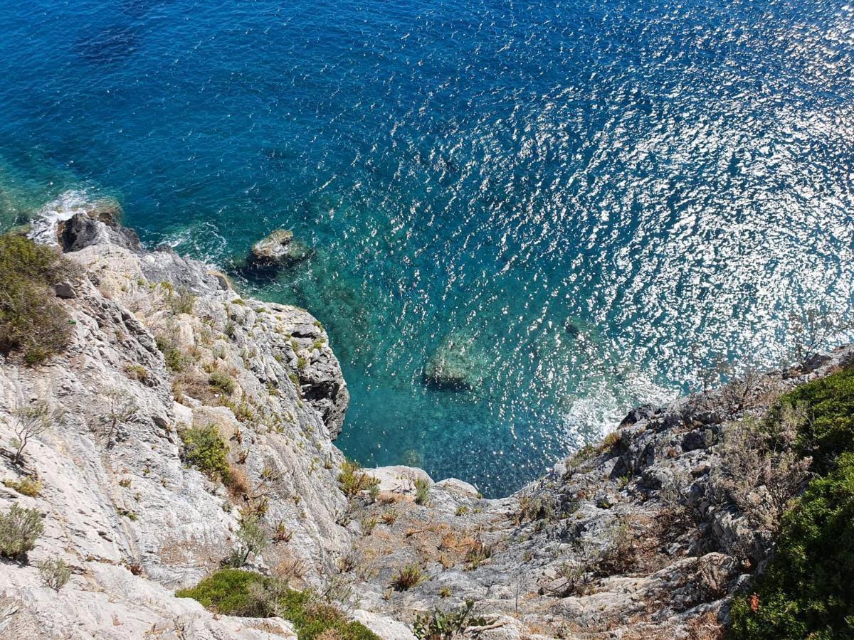 Una Finestra Sul Mare Monolocale Leilighet Bergeggi Eksteriør bilde